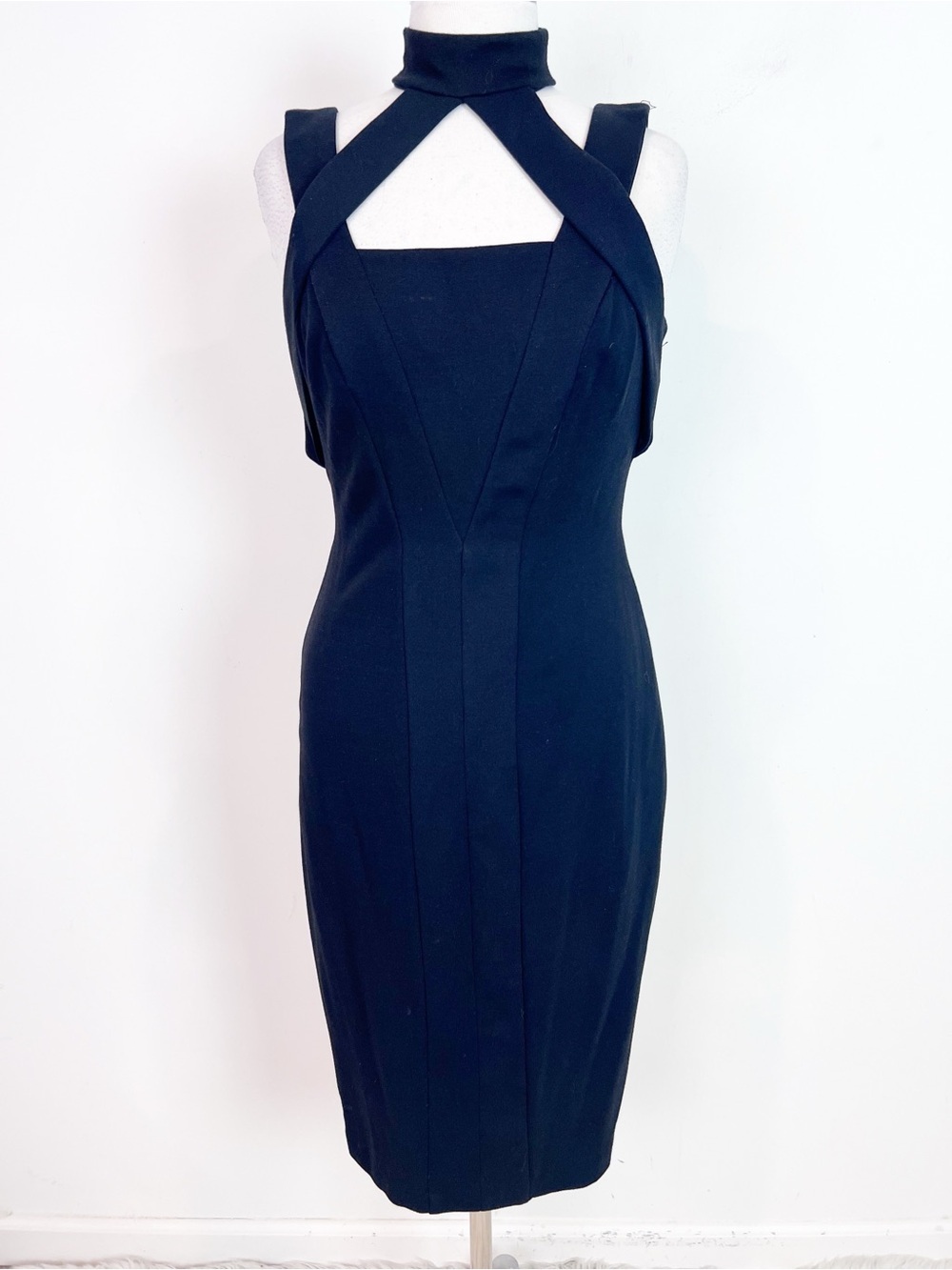 BAILEY 44 BLACK CHOKER NECKLINE SLEEVELESS COCKTAIL DRESS SZ MEDIUM